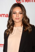 Mila Kunis ミラ・クニス